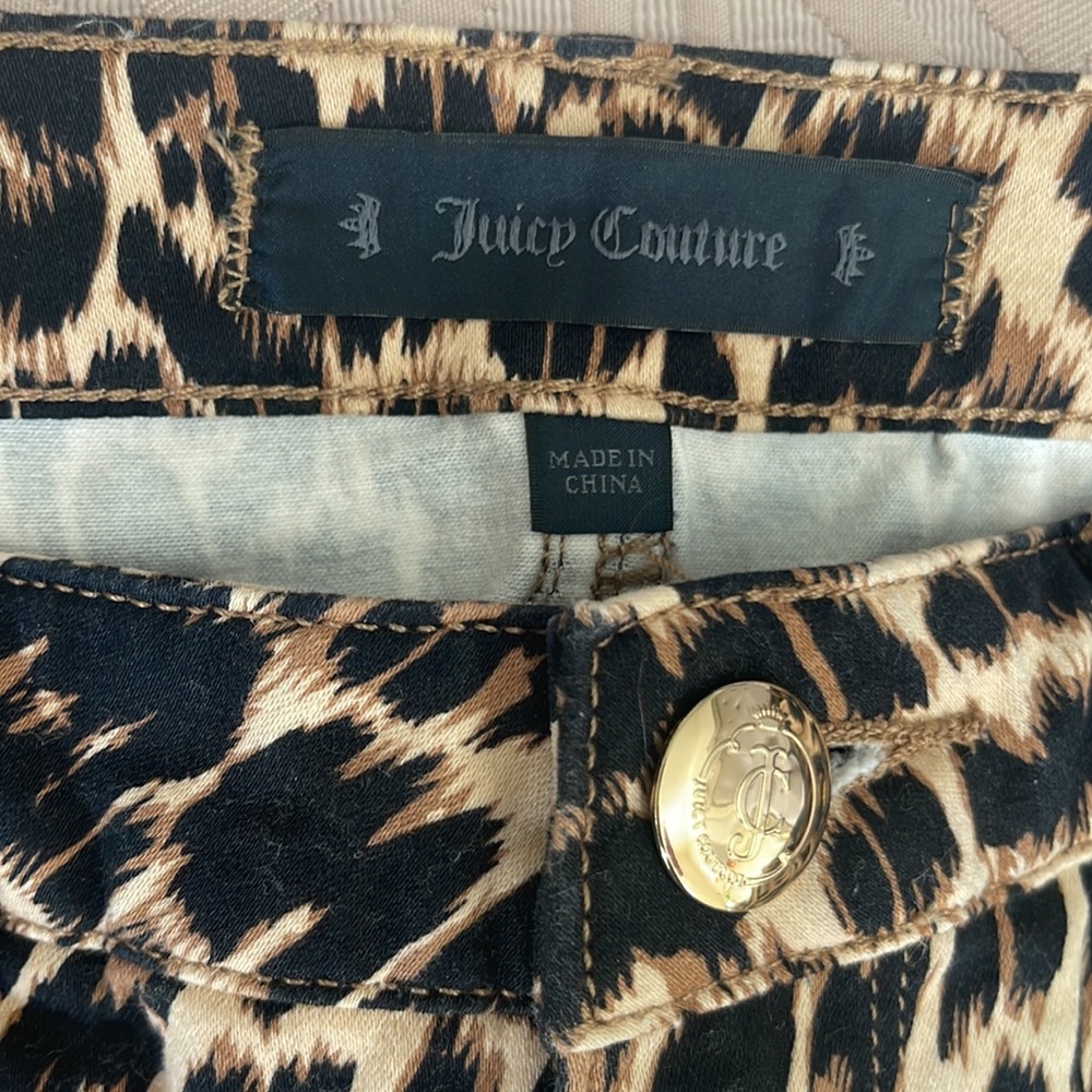 Juicy Couture Leopard Cheetah Animal Print Mini Skirt - Picture 8 of 9